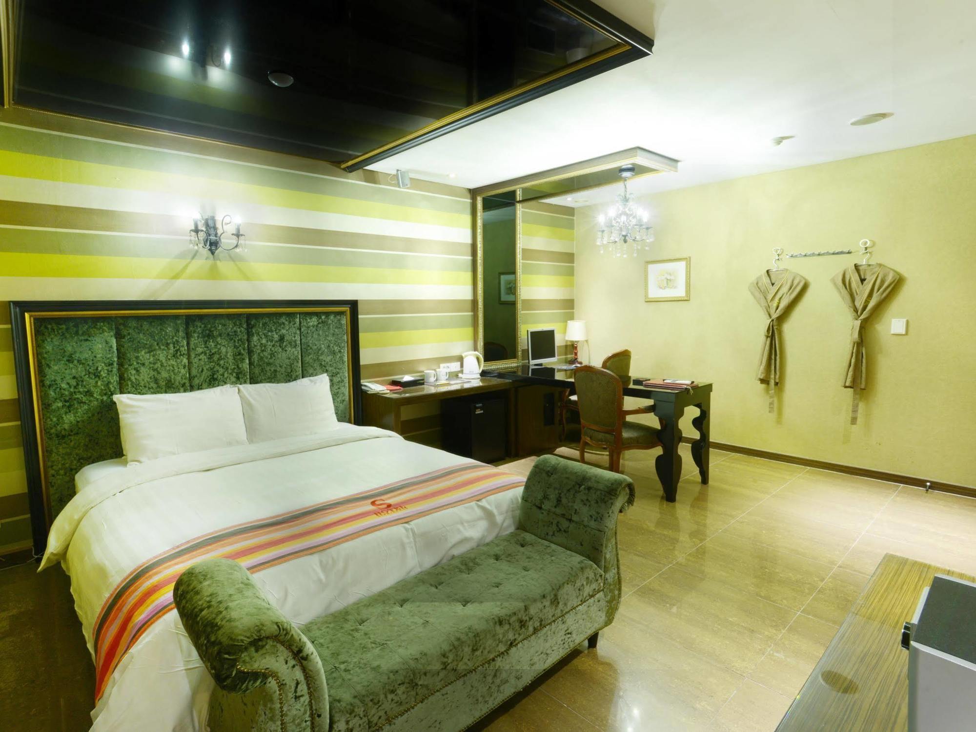 Life Style S Hotel Soul Exteriér fotografie
